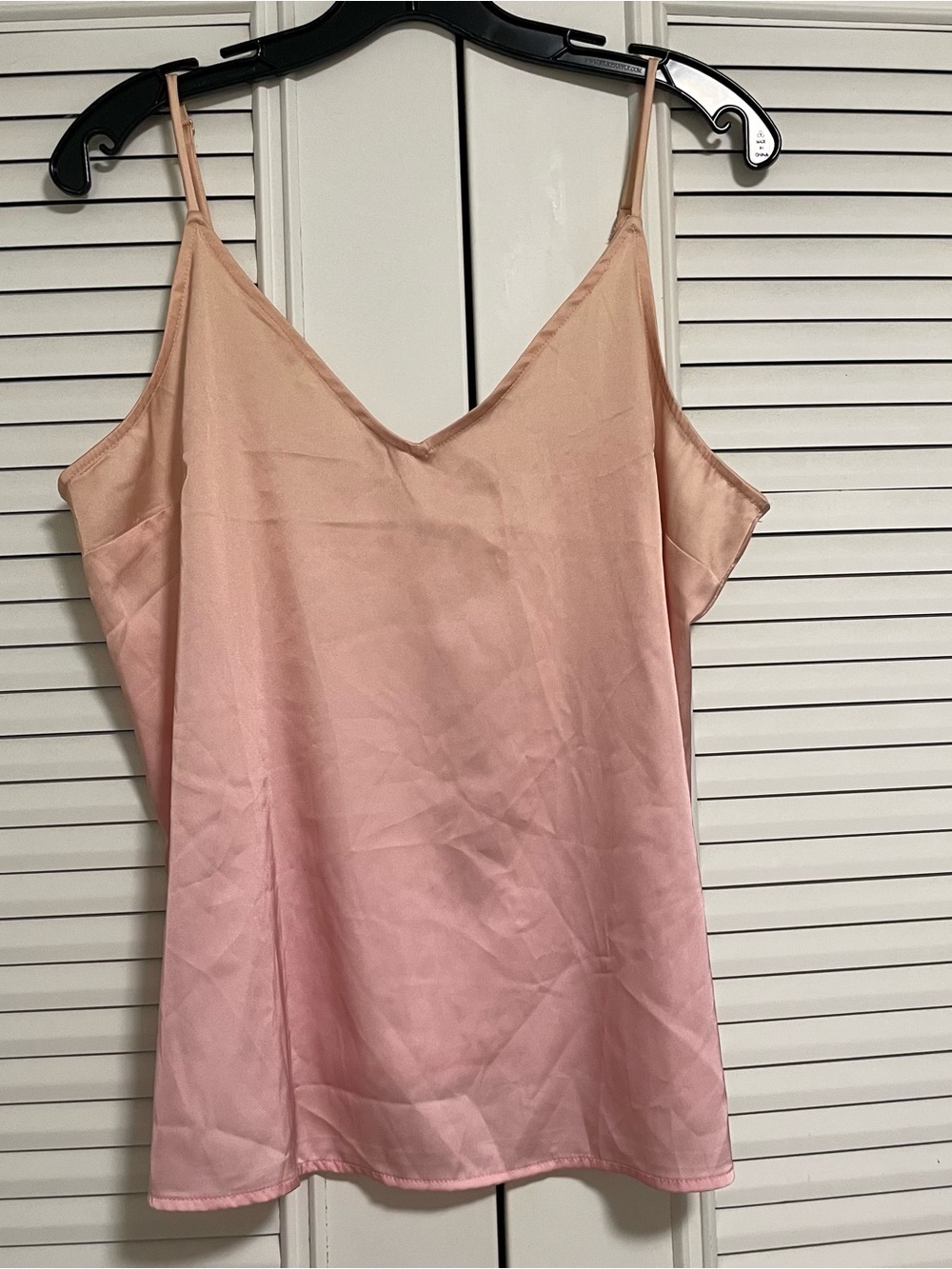 stars above Peach to Light Pink Ombre V-Neck Cami